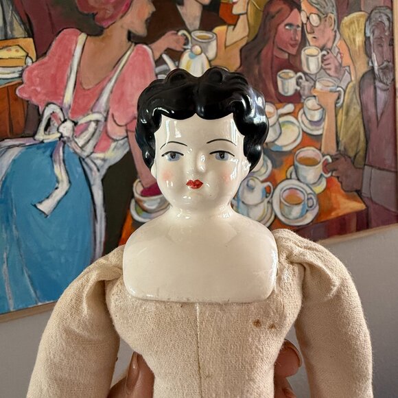 OOAK 1950's Vintage Handmade Porcelain and Cloth Doll - Picture 4 of 17